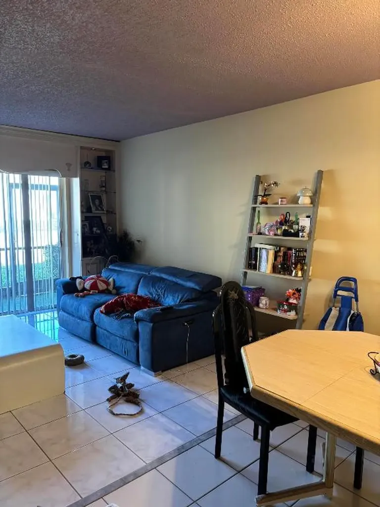 4147 NW 90th Avenue Coral Springs FL 33065