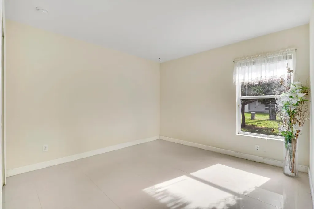 2085 SW Aladdin Street Port St Lucie FL 34953
