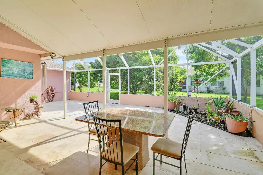 2085 SW Aladdin Street Port St Lucie FL 34953