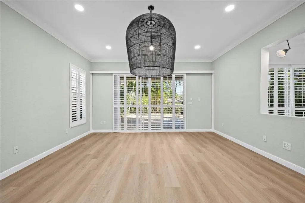 1062 Vintner Boulevard Palm Beach Gardens FL 33410