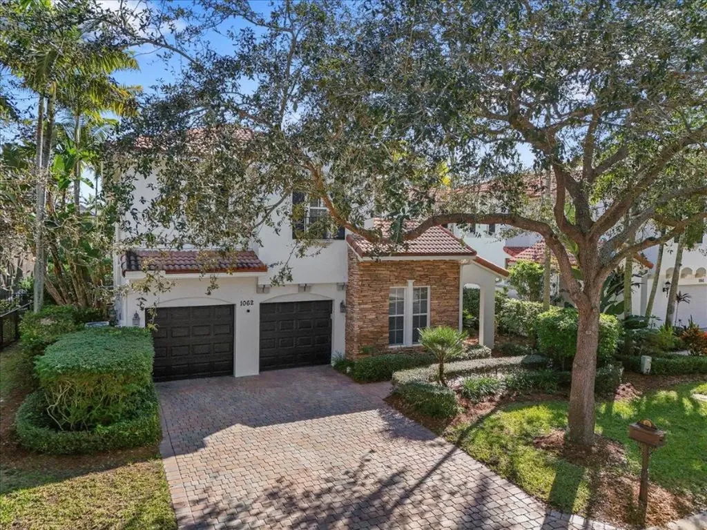 1062 Vintner Boulevard Palm Beach Gardens FL 33410