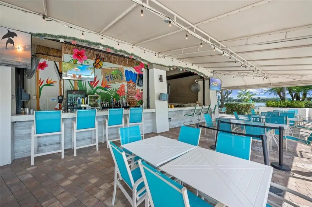 1062 Vintner Boulevard Palm Beach Gardens FL 33410