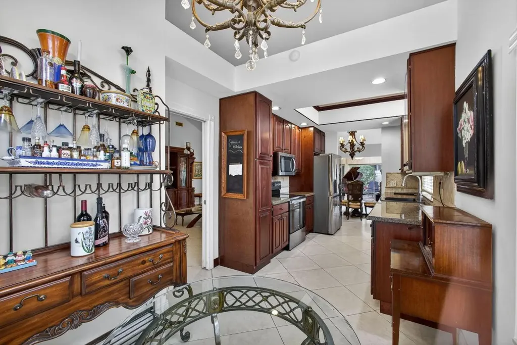 2347 Saratoga Bay Drive West Palm Beach FL 33409