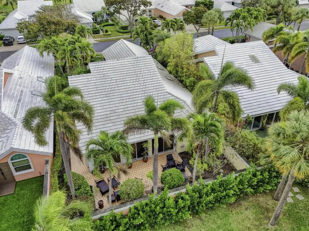 2347 Saratoga Bay Drive West Palm Beach FL 33409