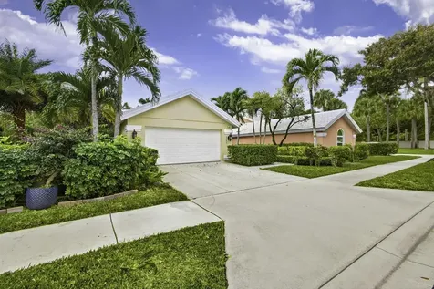 2347 Saratoga Bay Drive West Palm Beach FL 33409