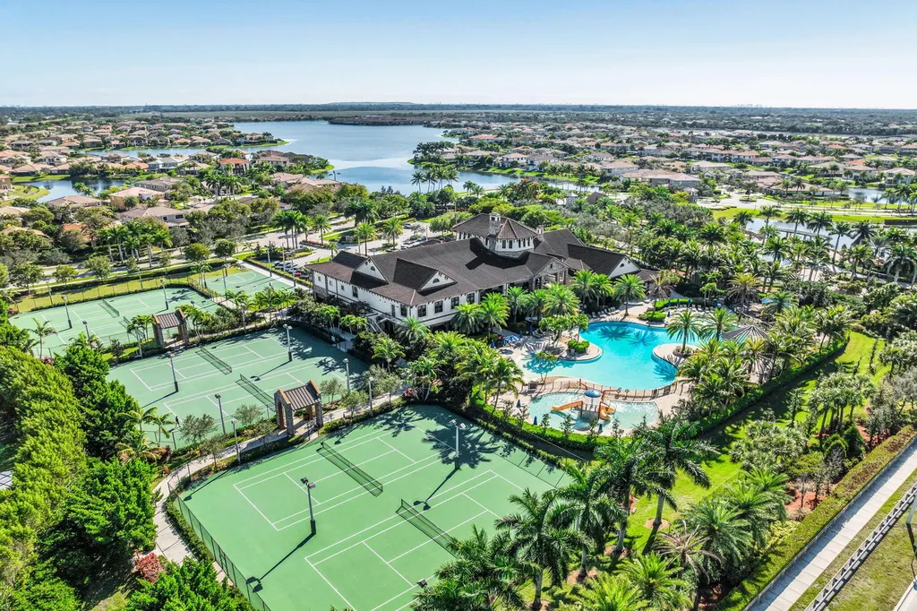 8620 Waterside Court Parkland FL 33076