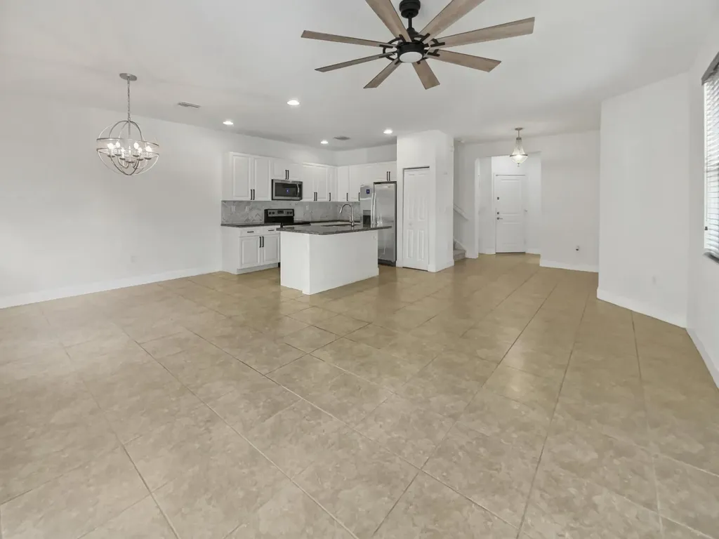 4879 NW 55th Place Fort Lauderdale FL 33319