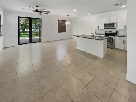 4879 NW 55th Place Fort Lauderdale FL 33319