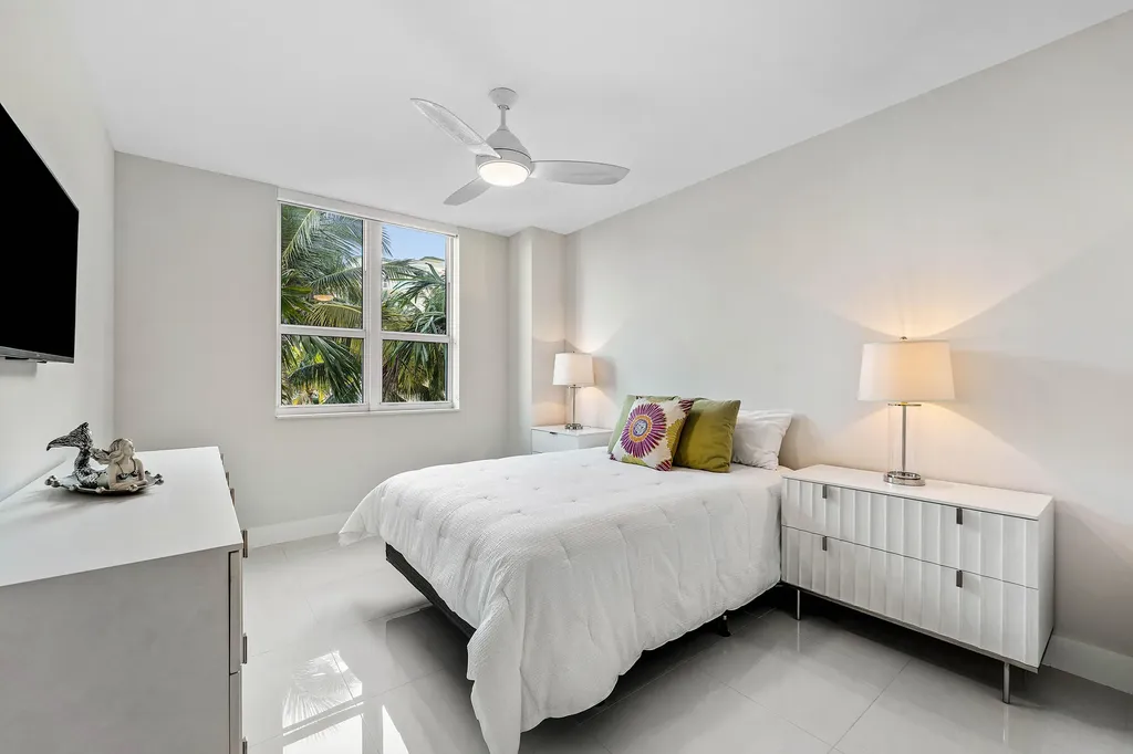 450 N Federal Highway Boynton Beach FL 33435