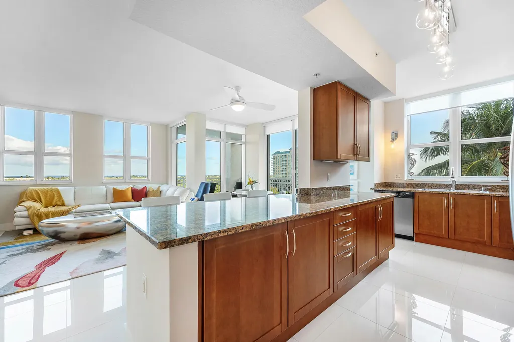 450 N Federal Highway Boynton Beach FL 33435