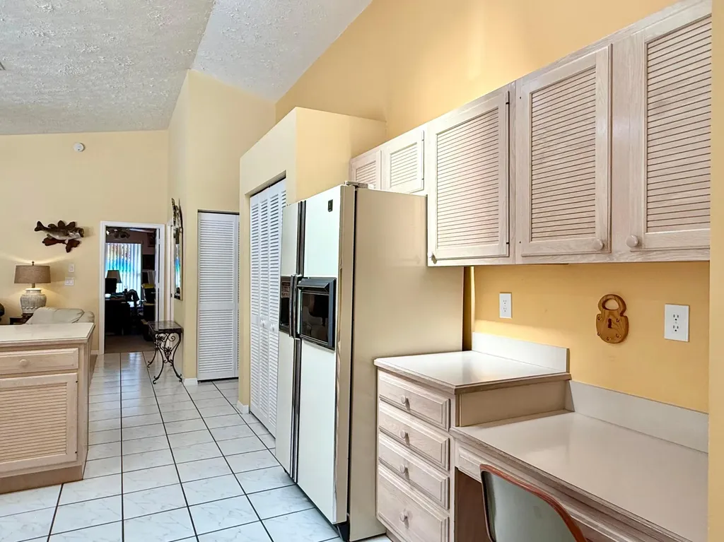 2884 SE Ranch Acres Circle Jupiter FL 33478