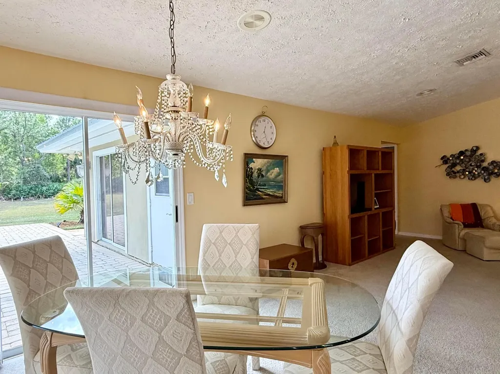 2884 SE Ranch Acres Circle Jupiter FL 33478