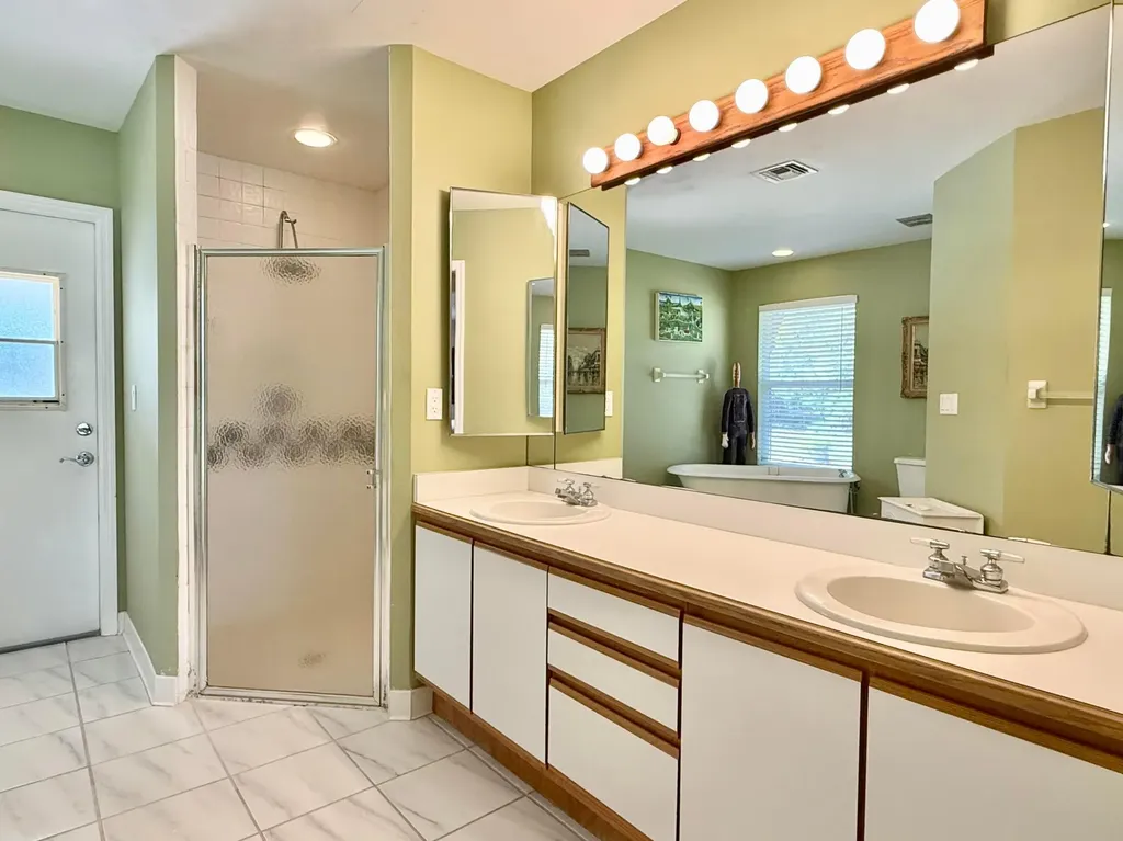2884 SE Ranch Acres Circle Jupiter FL 33478