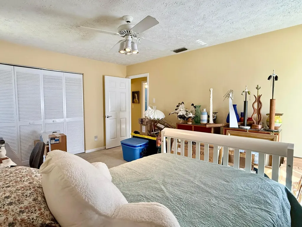 2884 SE Ranch Acres Circle Jupiter FL 33478
