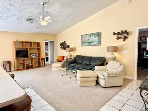 2884 SE Ranch Acres Circle Jupiter FL 33478