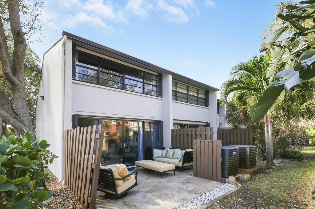 4801 NW 2nd Avenue Boca Raton FL 33431