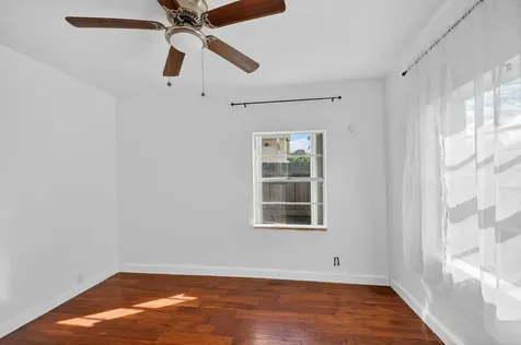 1011 W Lakewood Road West Palm Beach FL 33405