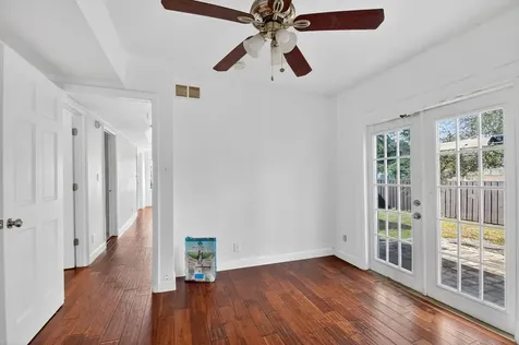 1011 W Lakewood Road West Palm Beach FL 33405