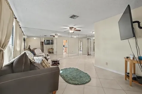 8231 NW 6th Court Coral Springs FL 33071