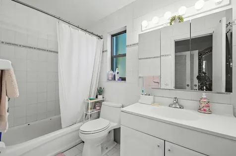 8231 NW 6th Court Coral Springs FL 33071