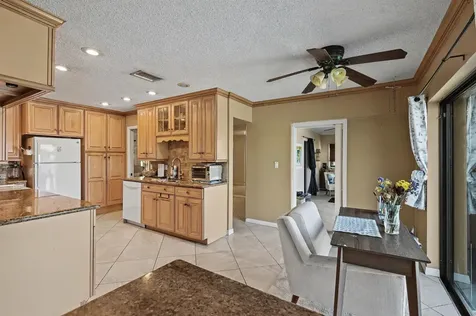 8231 NW 6th Court Coral Springs FL 33071