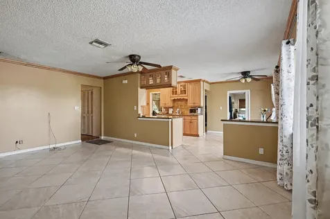 8231 NW 6th Court Coral Springs FL 33071