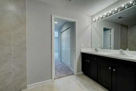 1573 SW Tiskilwa Avenue Port St Lucie FL 34953