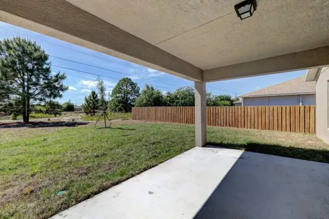 1573 SW Tiskilwa Avenue Port St Lucie FL 34953