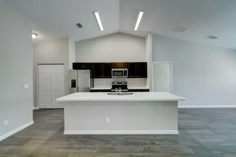 1573 SW Tiskilwa Avenue Port St Lucie FL 34953