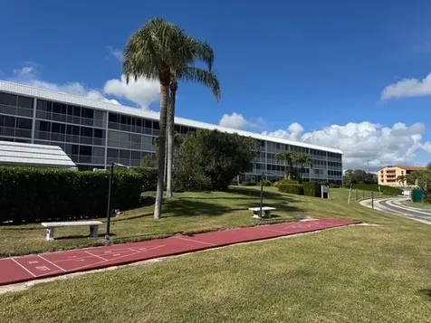 907 Marina Drive North Palm Beach FL 33408