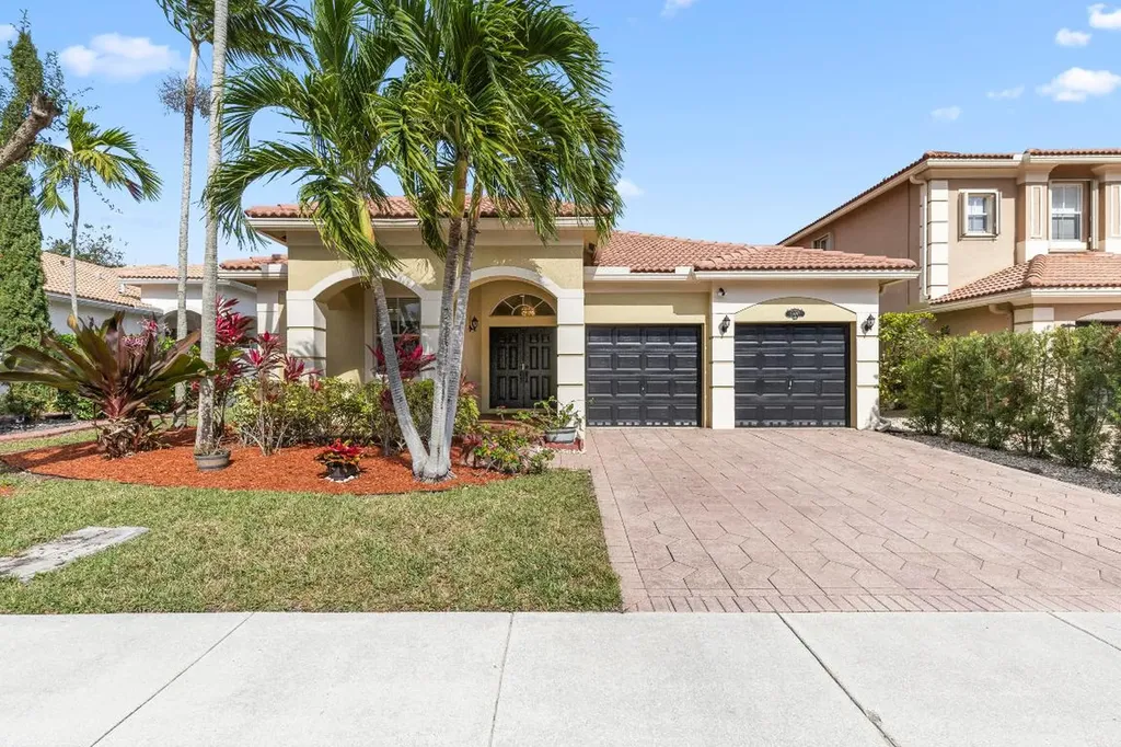10497 Marsh Street Wellington FL 33414