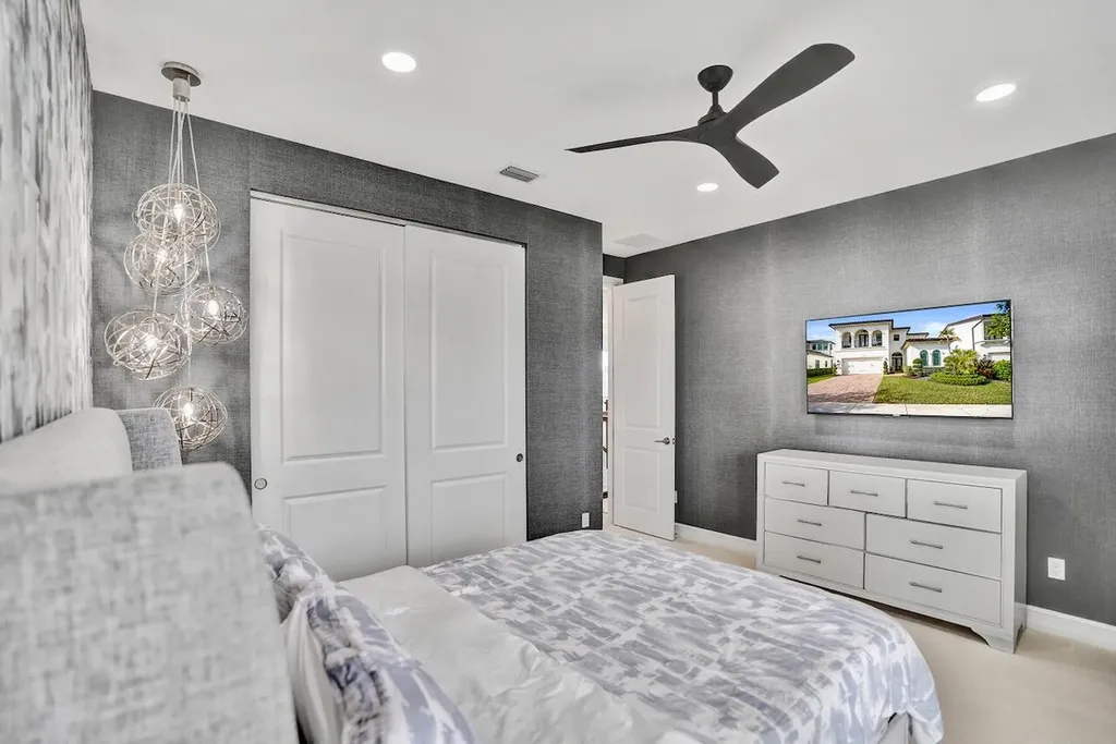 8355 Grand Prix Lane Boynton Beach FL 33472
