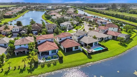 8355 Grand Prix Lane Boynton Beach FL 33472