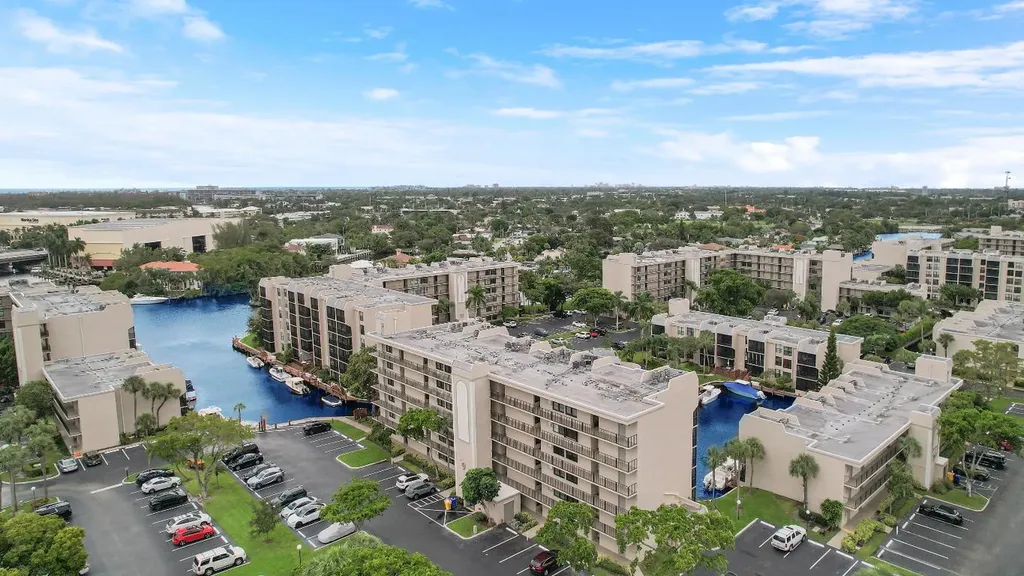 9 Royal Palm Way Boca Raton FL 33432