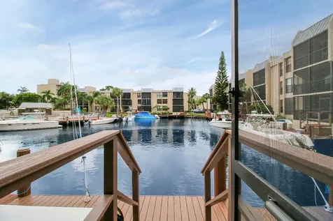 9 Royal Palm Way Boca Raton FL 33432
