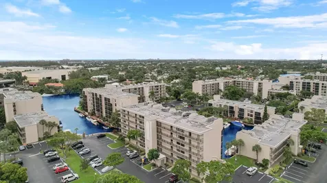 9 Royal Palm Way Boca Raton FL 33432