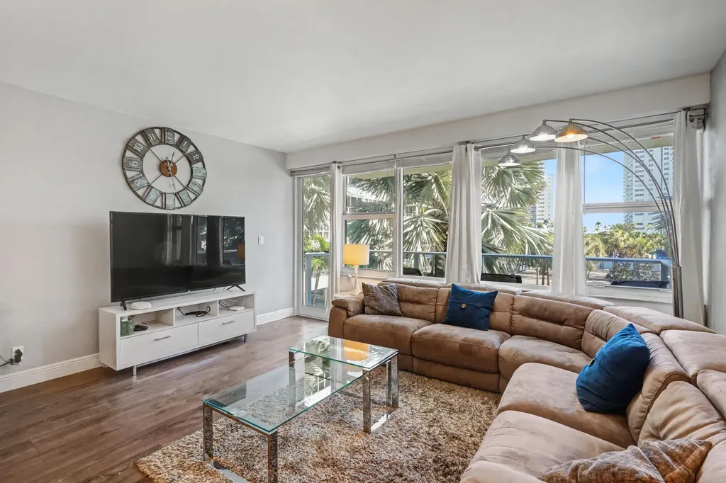 3333 NE 34th Street Fort Lauderdale FL 33308