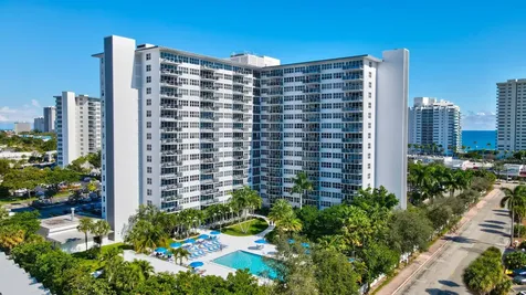 3333 NE 34th Street Fort Lauderdale FL 33308