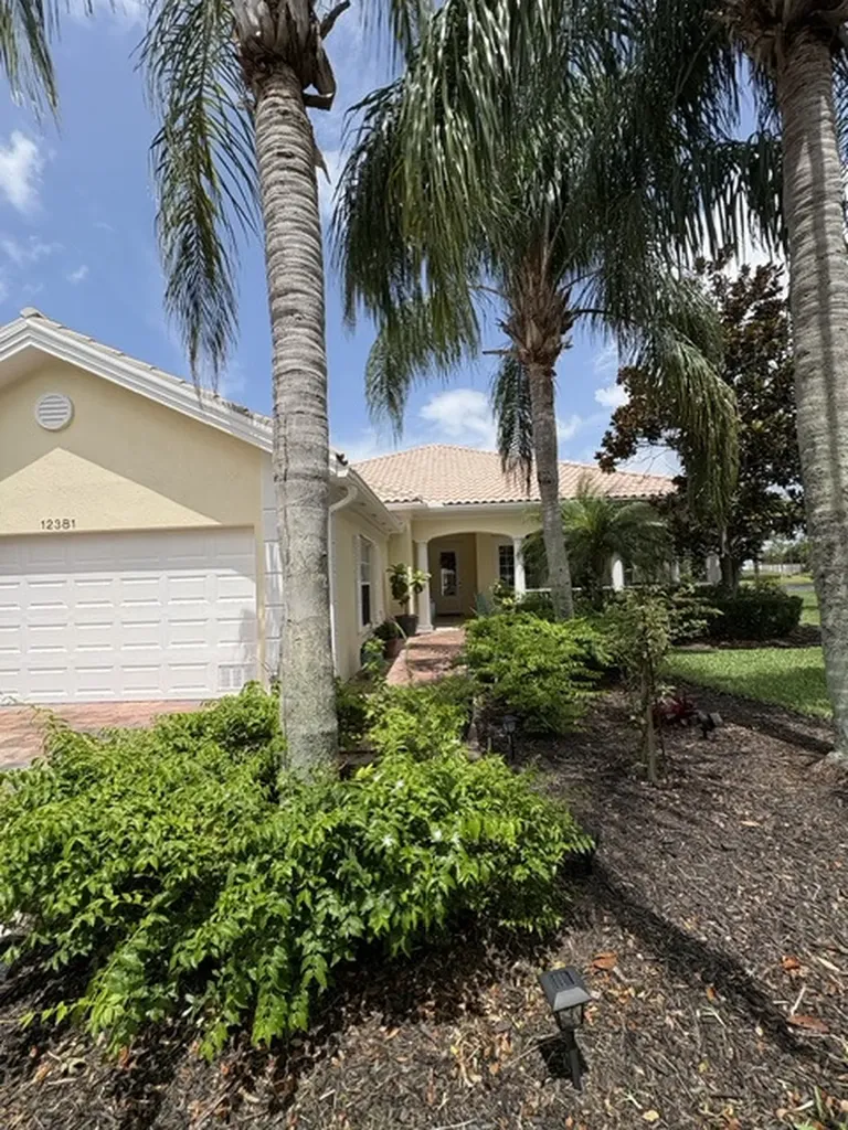 12381 SW Elsinore Drive Port St Lucie FL 34987