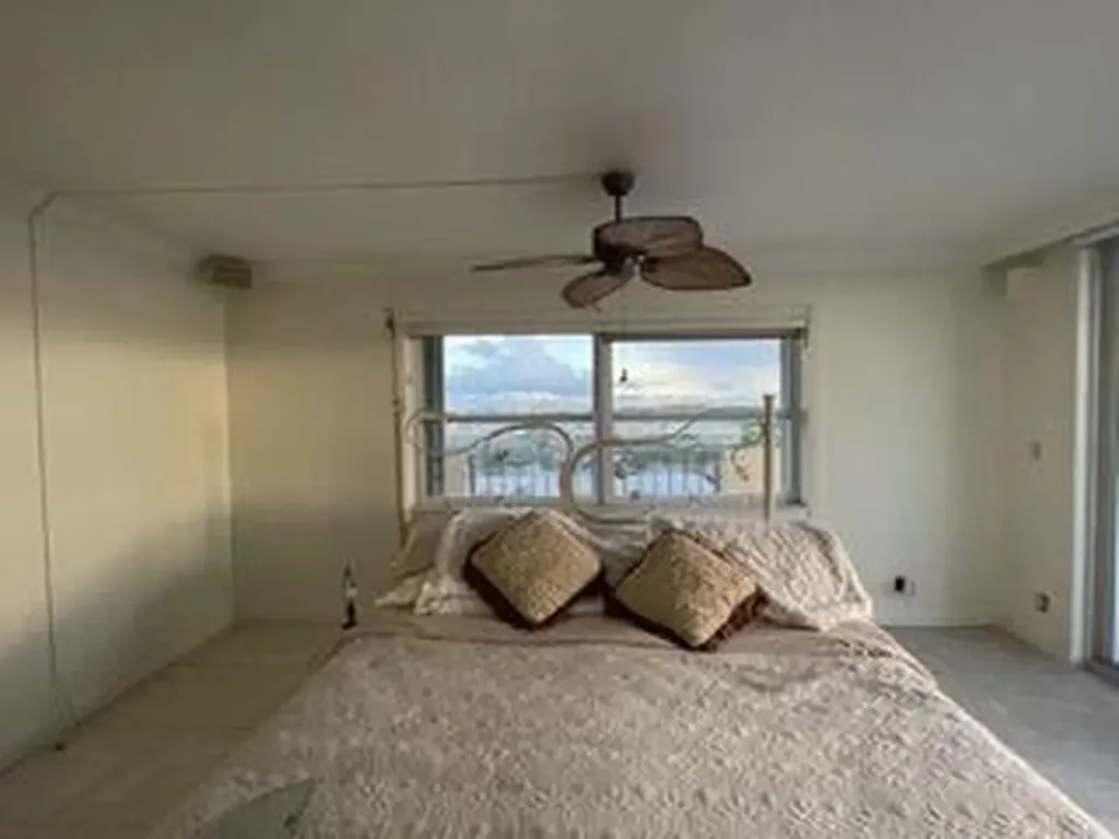 3581 S Ocean Boulevard South Palm Beach FL 33480