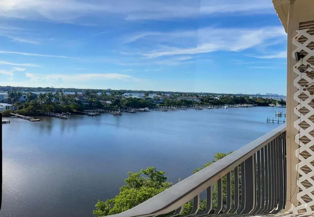 3581 S Ocean Boulevard South Palm Beach FL 33480