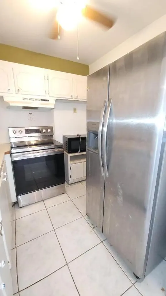 23 Kingswood B West Palm Beach FL 33417