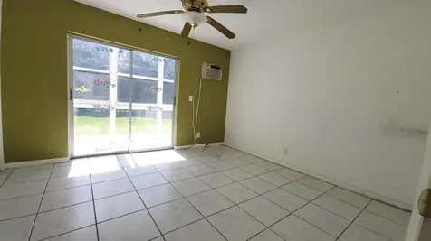 23 Kingswood B West Palm Beach FL 33417