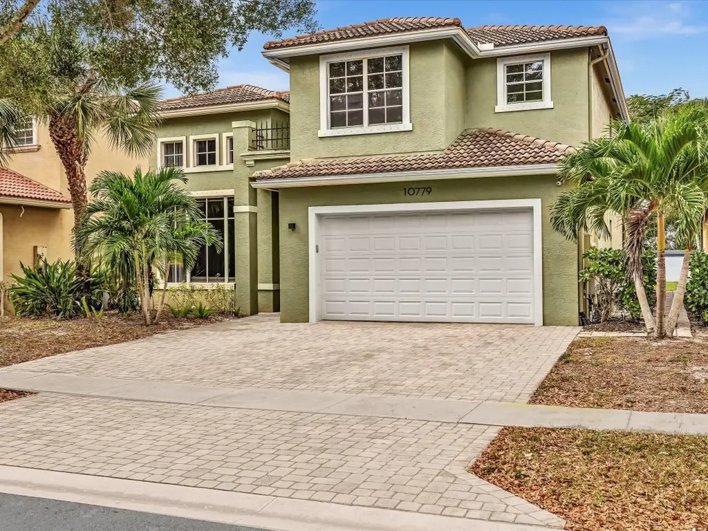 10779 Lake Wynds Court Boynton Beach FL 33437