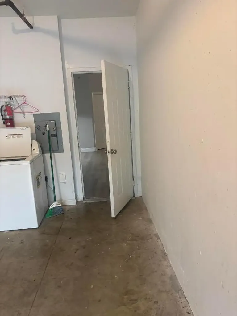 350 Crestwood Circle Royal Palm Beach FL 33411