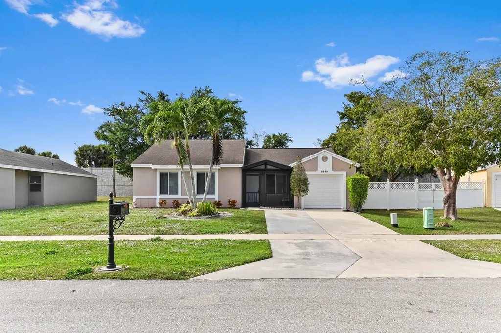 9969 Robins Nest Road Boca Raton FL 33496