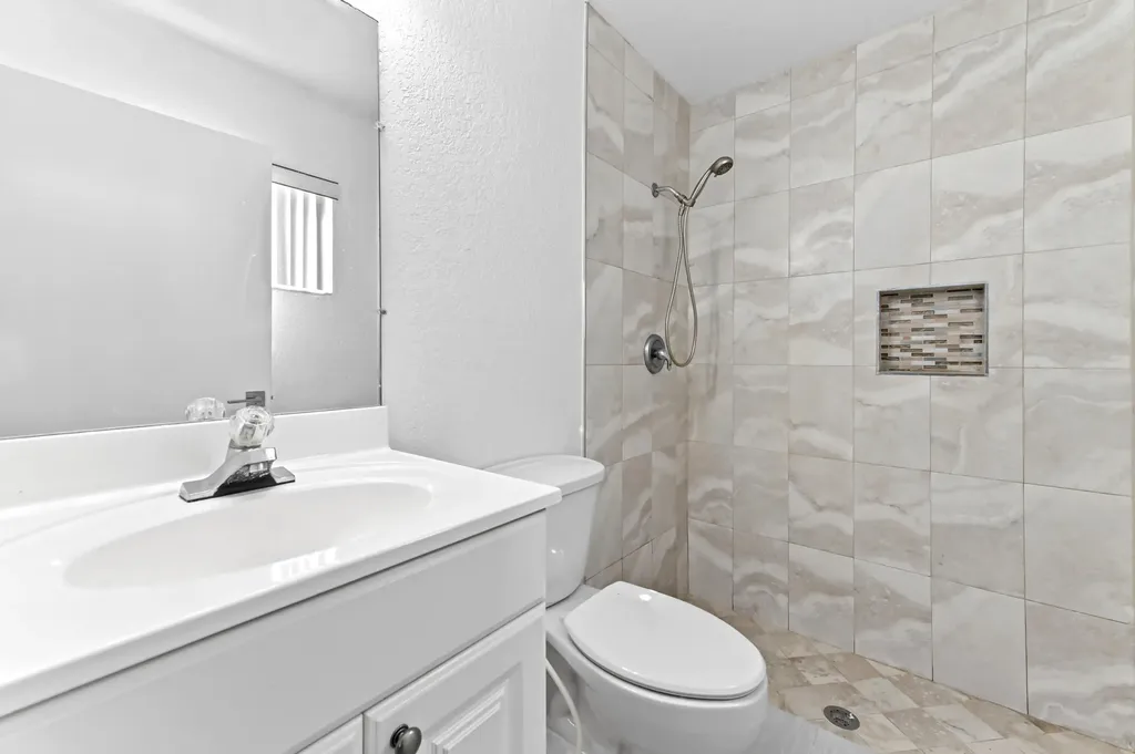 9969 Robins Nest Road Boca Raton FL 33496