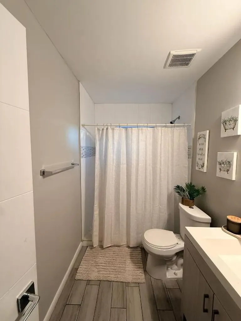 2321 NW 3rd Street Pompano Beach FL 33069