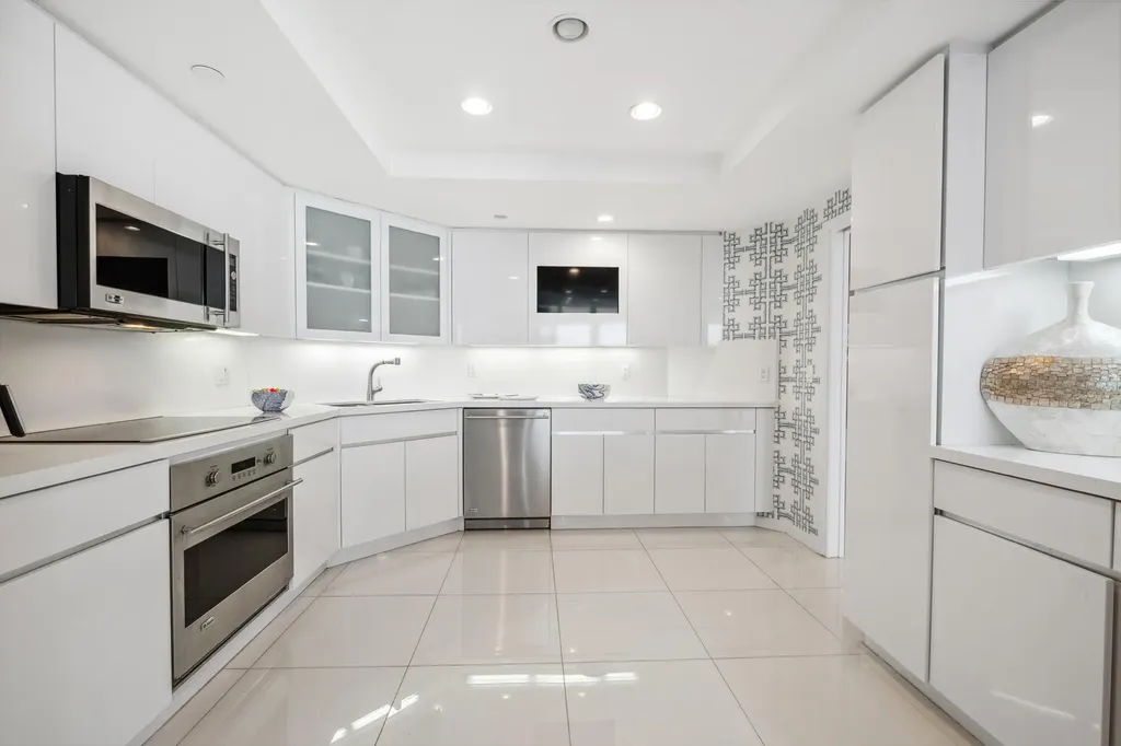 2100 S Ocean Boulevard Palm Beach FL 33480