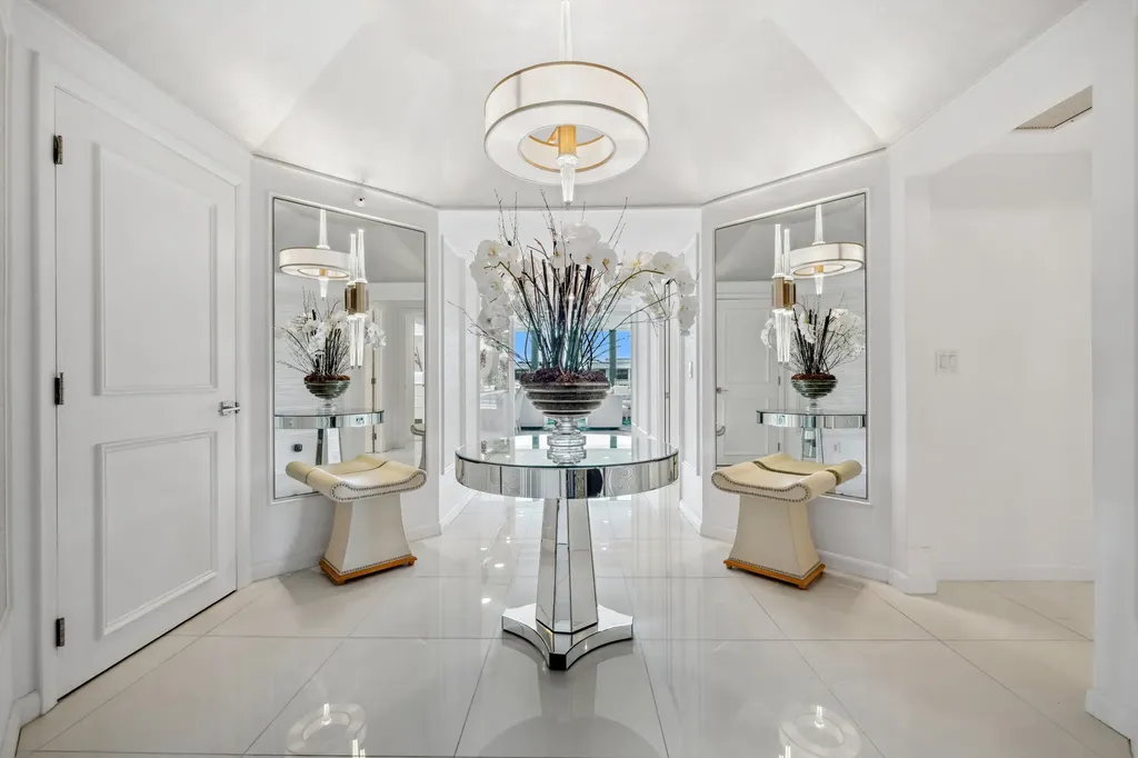 2100 S Ocean Boulevard Palm Beach FL 33480